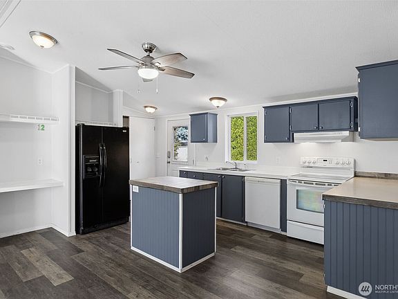5th image of 16529 42nd Avenue Ct E