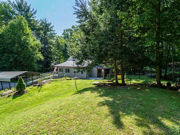 4th image of 31 Alpine Way