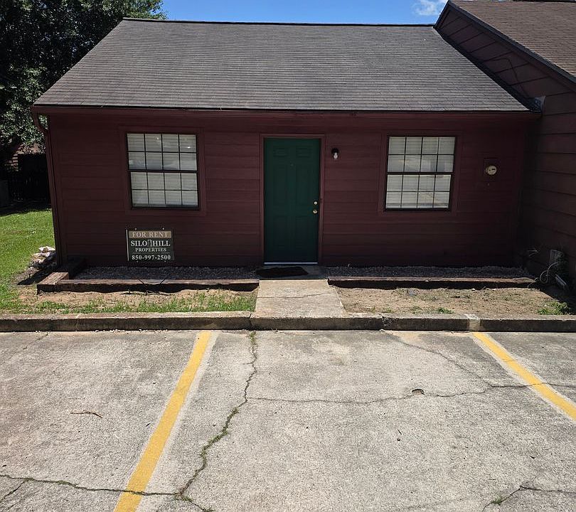1st image of 2350 Hartsfield Way