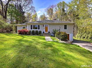 11 Greenwood Drive, Monroe, CT 06468