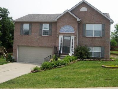 2709 Benjamin Ln, Hebron, KY, 41048