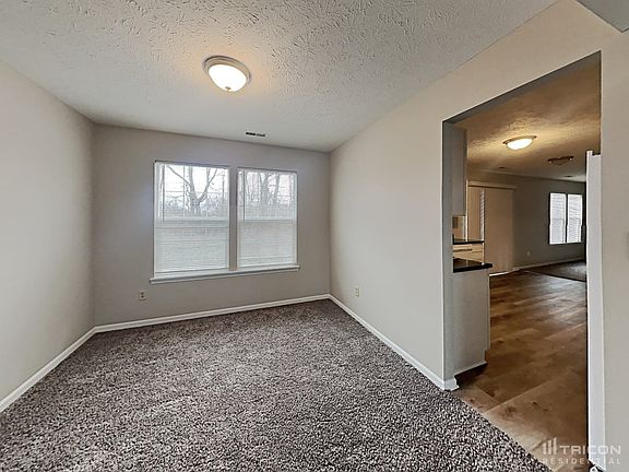 4th image of 6349 Meadowfield Dr
