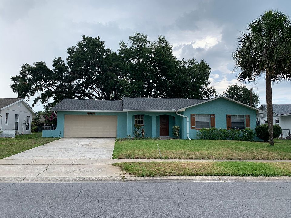 1st image of 1683 Canterbury Cir
