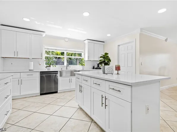 1620 NW 12th St, Cape Coral, FL 33993