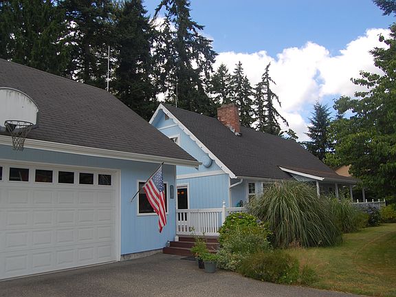 2nd image of 13610 108th Avenue Ct E