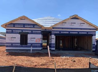 26458 Nash Ln, Athens, AL 35613