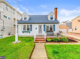 204 S Pennsylvania Ave, Beach haven, NJ 08008