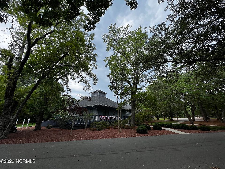 2nd image of 3251 Island Drive SE LOT 78