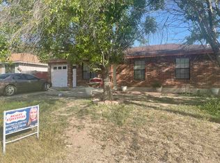 507 W 15th St, Del Rio, TX 78840