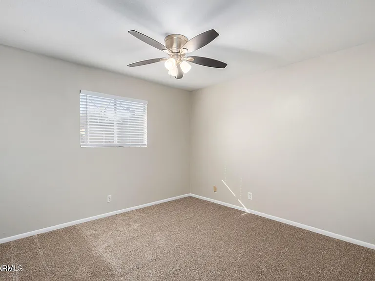 2612 E Lemon St — Photo 15