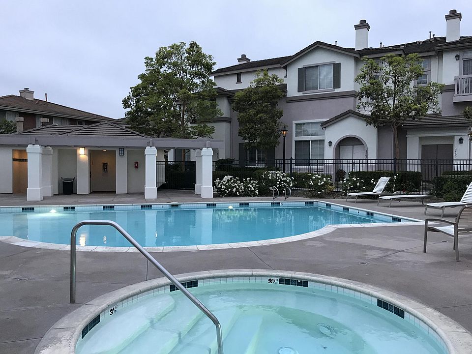 Community pool