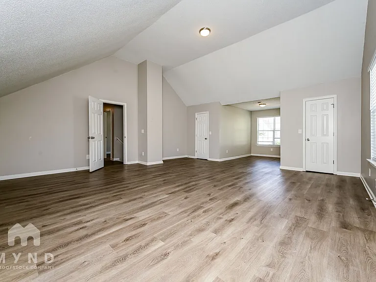 2238 Waters Run — Photo 5