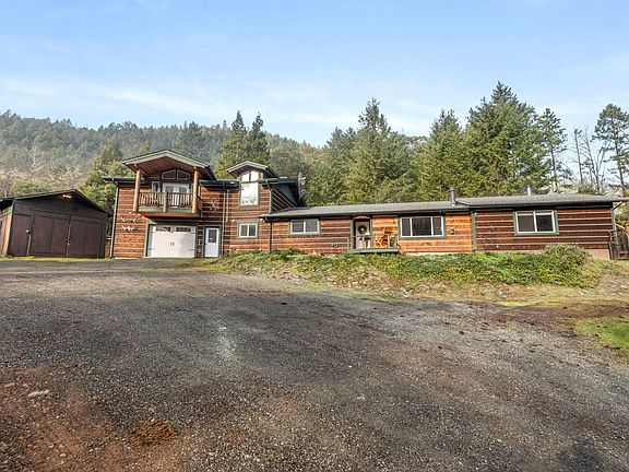 2nd image of 1540 Savage Creek Rd