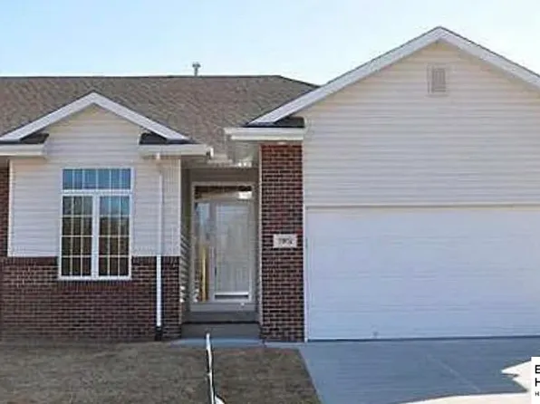 5951 N 92nd Ave, Omaha, NE 68152