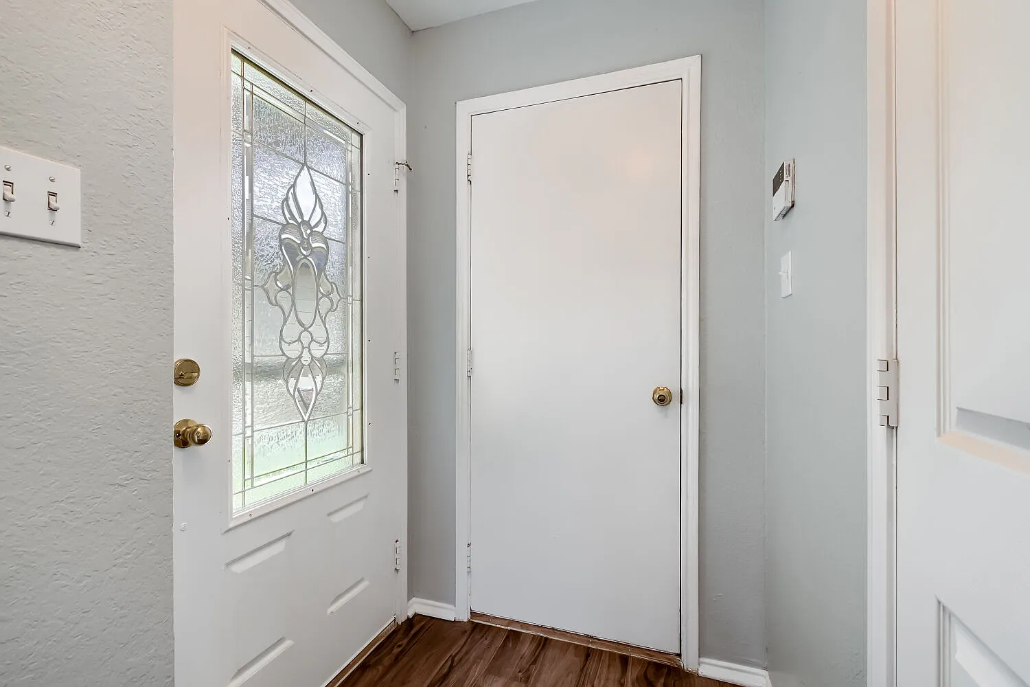 2 bed, 1450 sqft, $1,800 — Photo 3