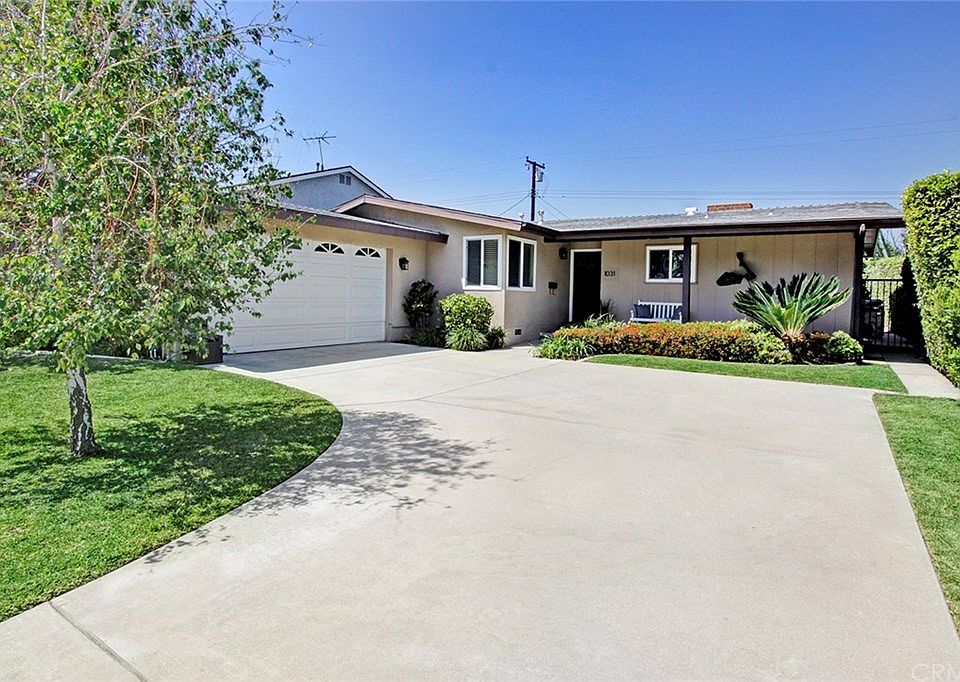 1st image of 1031 N Starcrest Dr
