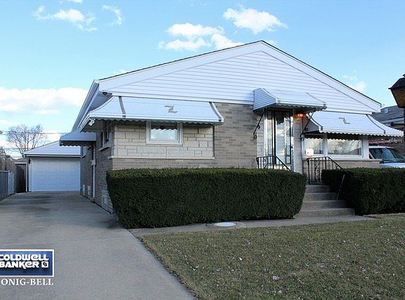 2nd image of 5117 N Ozark Ave