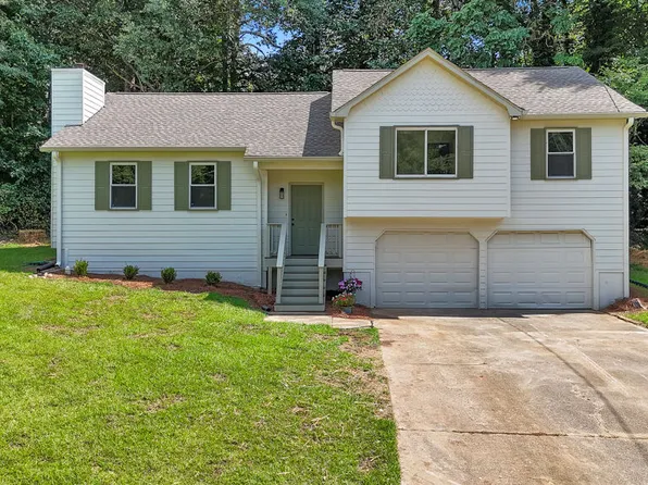 1006 Pinetree Ct, Powder Springs, GA 30127