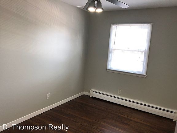 4th image of 225 S 35th St #2