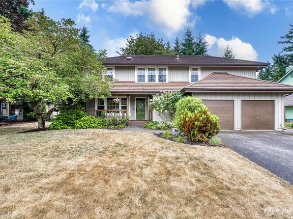 7622 Orcas Place NW, Bremerton, WA 98311