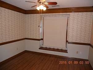 5th image of 8349 Shingle Oaks Cv