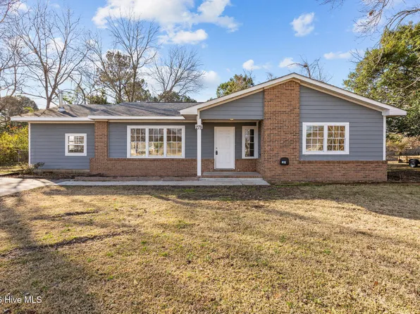 278 Bear Creek Road, Hubert, NC 28539