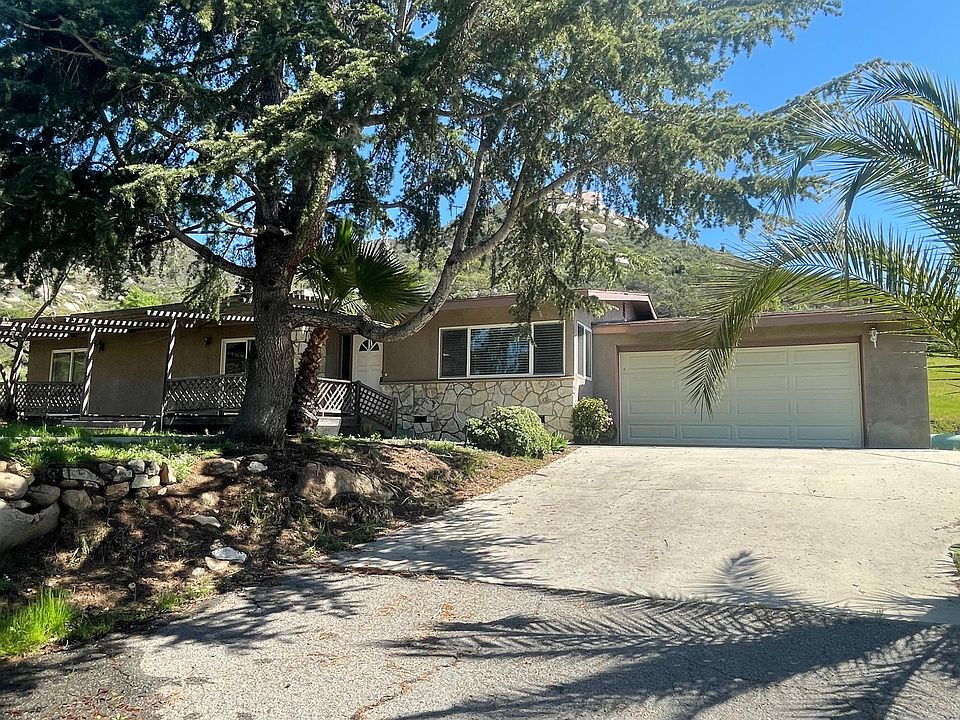 1st image of 2737 Sarver Ln