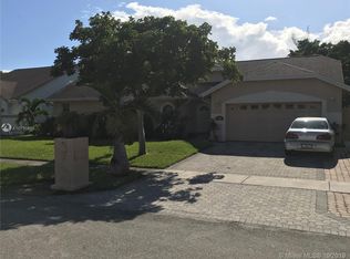 5235 NW 75th Ave, Lauderhill, FL 33319