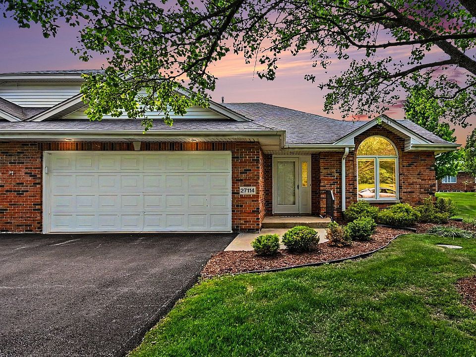 1st image of 27114 S Quiet Oak Ln