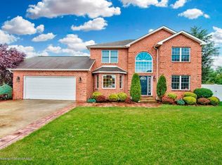 61 Adams Ave, Olyphant, PA 18447