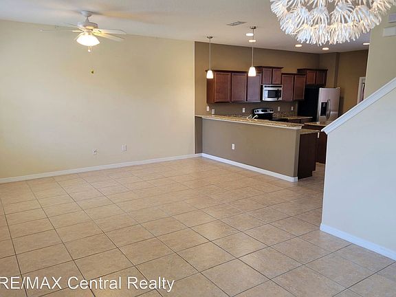 5th image of 11162 Savannah Landing Cir