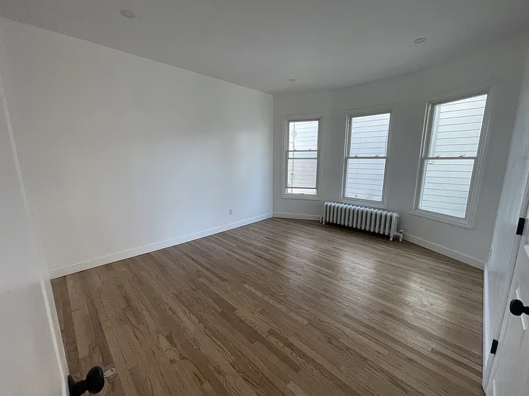 126 Sherman Ave #2 — Photo 5