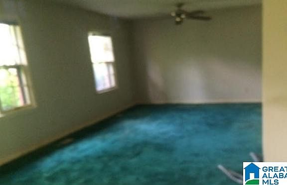 3rd image of 508 Argonne Dr NE