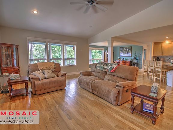 5th image of 28919 13th Avenue Ct E