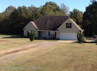 106 Liberty Cv, Senatobia, MS 38668