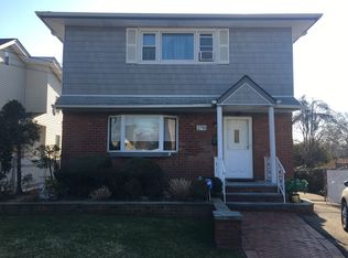 2718 Harrison Ave, Oceanside, NY 11572
