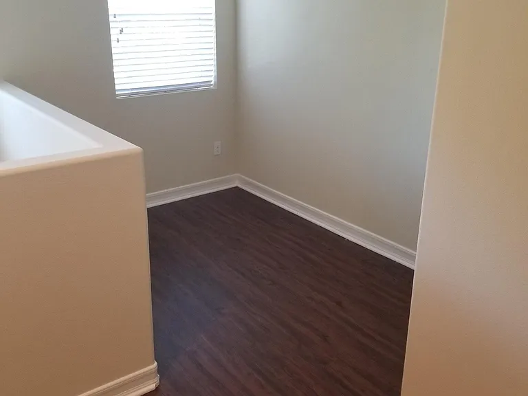Office/Reading Area