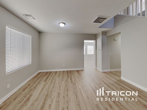 5th image of 4345 Santa Clarita Ave