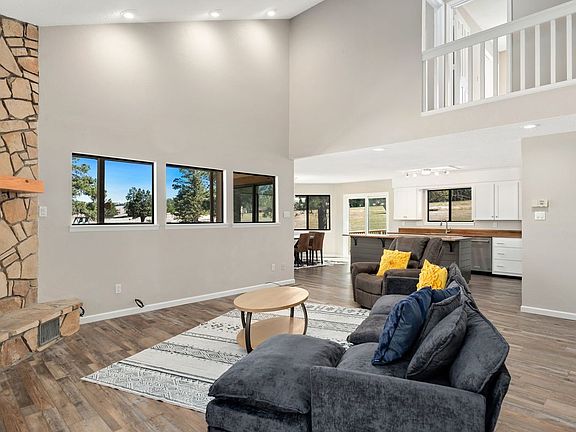 4th image of 104 Bogie Ln