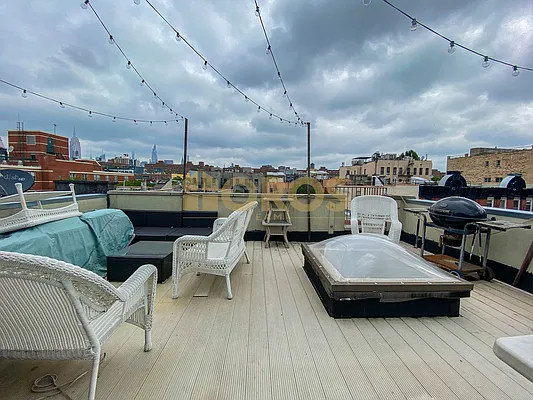 Rented by City Connections Realty | media 33