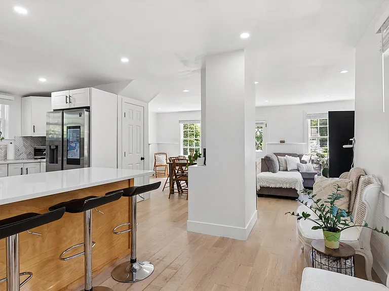 243 Sunset Ave — Photo 15