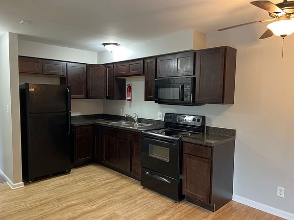 5th image of 612 John Anderson Ct #628-28