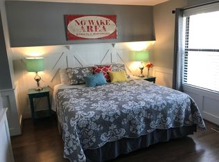 229 Shore Dr, Moneta, VA 24121