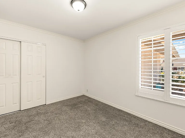 232 Village Sq — Photo 15