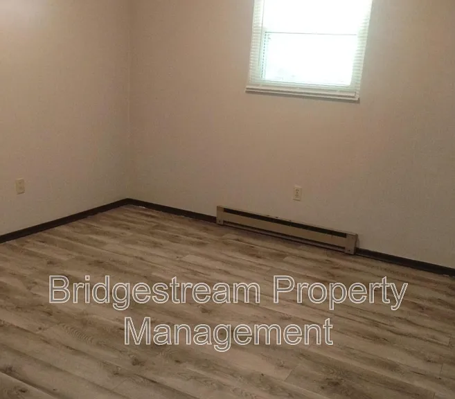 48 Candlewood Ct — Photo 9