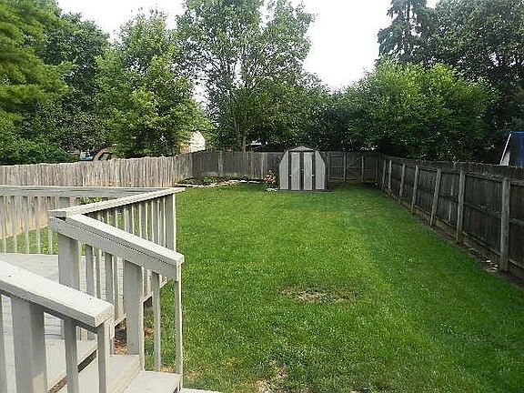 3rd image of 8653 Wilmette Ct