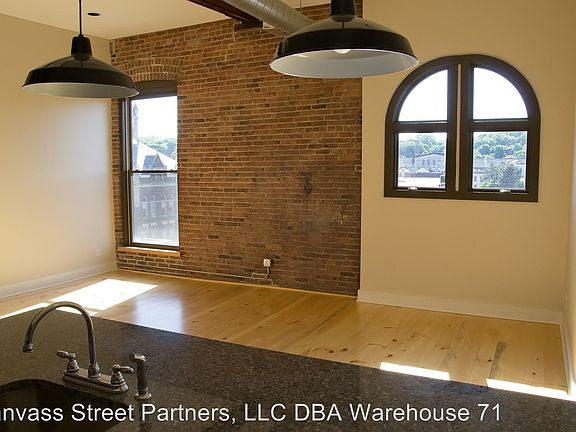 3rd image of 71 Canvass St APT 201
