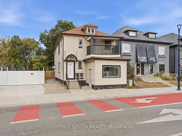 880 Dundas St E, London, ON N5W 3A1