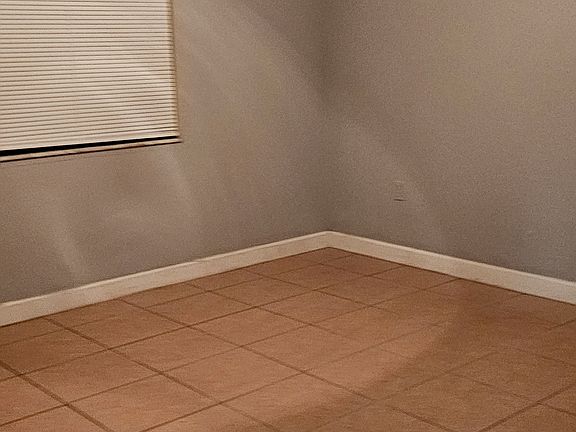 5th image of 3004 Parkway Blvd APT 112