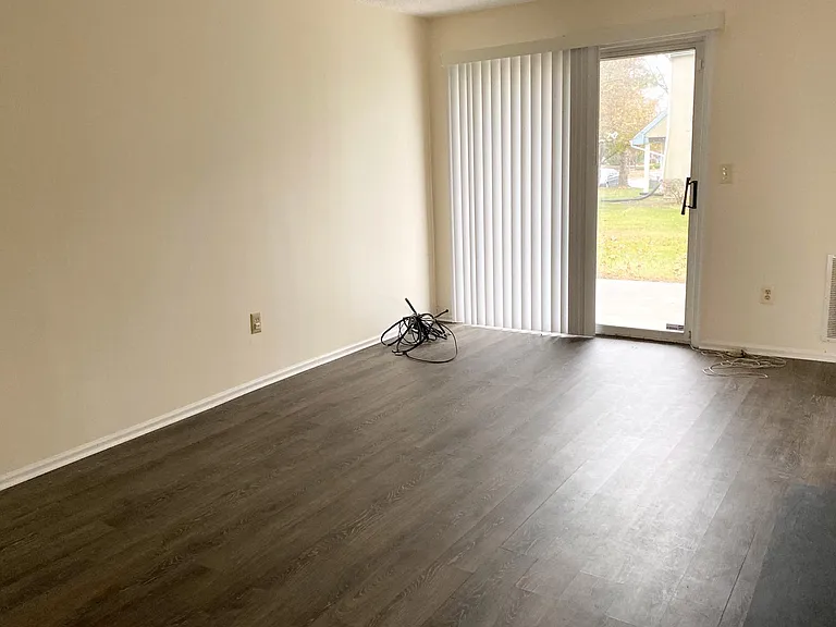 47 Tanglewood Ct — Photo 5